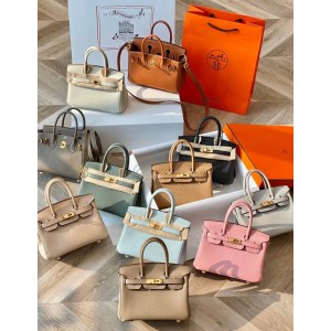 Why Are Hermes Bags So Expensive ? Why Are Hermes Bags So Expensive ?