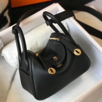 Hermes Lindy Mini Bag In Black Clemence Leather GHW Hermes Lindy Mini Bag In Black Clemence Leather GHW