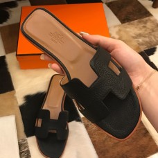 Hermes Oran Slide Sandals In Black Clemence Leather Hermes Oran Slide Sandals In Black Clemence Leather