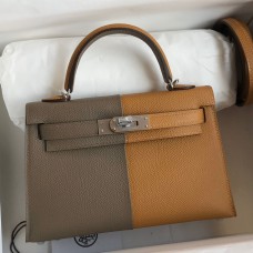 Hermes Kelly Mini II Sellier Tri-color Bag In Taupe/Sesame/Blue Nuit Epsom Calfskin Hermes Kelly Mini II Sellier Tri-color Bag In Taupe/Sesame/Blue Nuit Epsom Calfskin