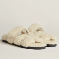 Hermes Women's Chypre Sandals In Off White Shearling Hermes Women's Chypre Sandals In Off White Shearling