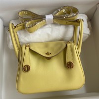 Hermes Mini Lindy Handmade Bag In Jaune Poussin Swift Leather Hermes Mini Lindy Handmade Bag In Jaune Poussin Swift Leather