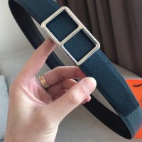 Hermes Officier Reversible 38mm Belt In Blue Clemence Leather Hermes Officier Reversible 38mm Belt In Blue Clemence Leather
