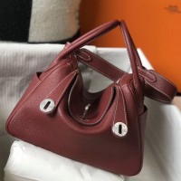 Hermes Lindy 26cm Bag In Bordeaux Clemence Leather PHW Hermes Lindy 26cm Bag In Bordeaux Clemence Leather PHW