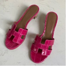 Hermes Oasis Sandals In Rose Red Shiny Niloticus Crocodile Hermes Oasis Sandals In Rose Red Shiny Niloticus Crocodile