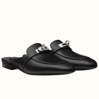 Hermes Oz Mules In Noir Calfskin Hermes Oz Mules In Noir Calfskin