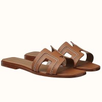 Hermes Oran Sandals In Brown Leather With Stitched Detail Hermes Oran Sandals In Brown Leather With Stitched Detail