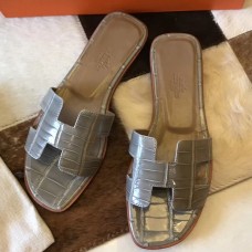 Hermes Oran Sandals In Grey Shiny Niloticus Crocodile Hermes Oran Sandals In Grey Shiny Niloticus Crocodile