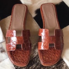 Hermes Oran Sandals In Orange Shiny Niloticus Crocodile Hermes Oran Sandals In Orange Shiny Niloticus Crocodile