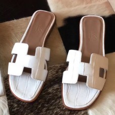 Hermes Oran Sandals In White Shiny Niloticus Crocodile Hermes Oran Sandals In White Shiny Niloticus Crocodile