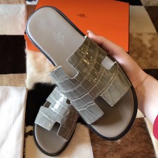 Hermes Izmir Sandals In Grey Shiny Niloticus Crocodile Hermes Izmir Sandals In Grey Shiny Niloticus Crocodile